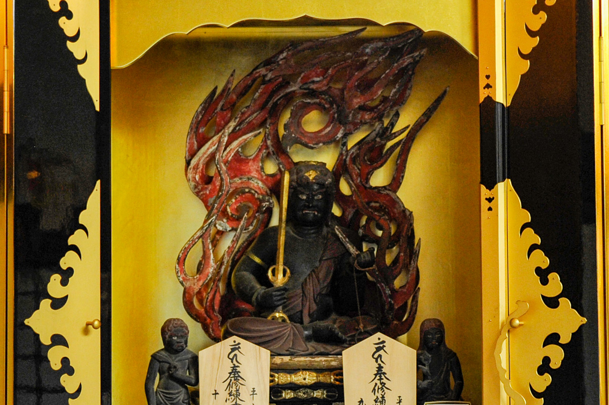 不動明王（旧護摩間本尊）